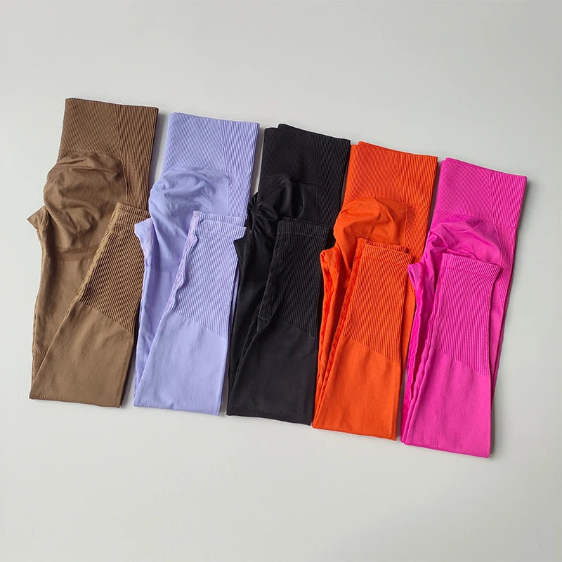 2PCS Women’s Fitness Set – Shockproof Sports Bra & High-Waist Leggings