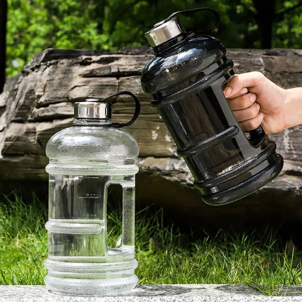 2.2L Large Capacity Plastic Sports Bottle